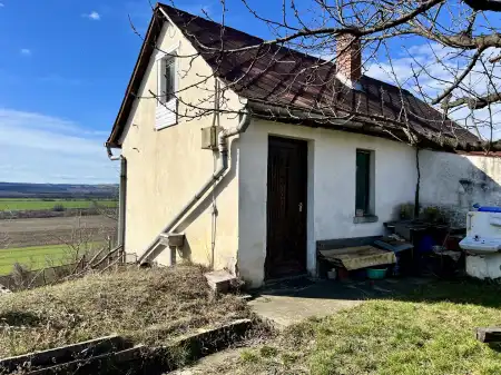 eladó családi ház, Sárkeresztes