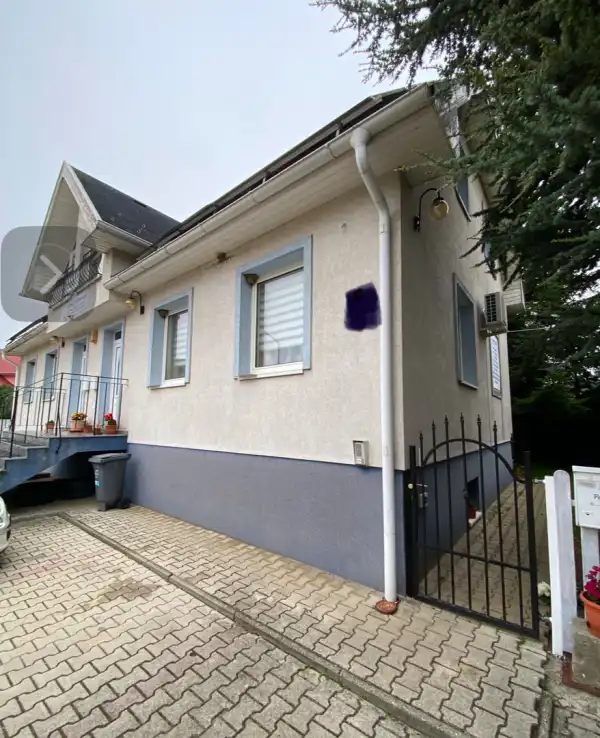 Eladó családi ház, Sopron 8+3 szoba 200 m² 149.9 M Ft