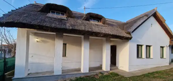 Eladó családi ház, Sukoró 2 szoba 75 m² 49.9 M Ft