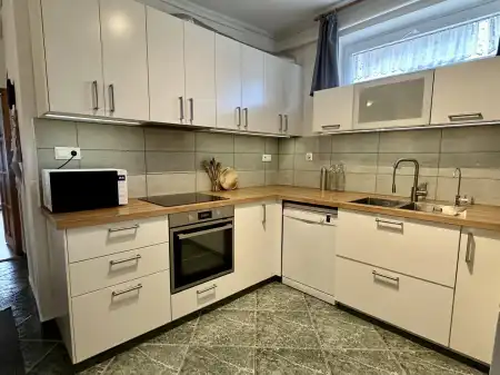 eladó családi ház, Szabadbattyán