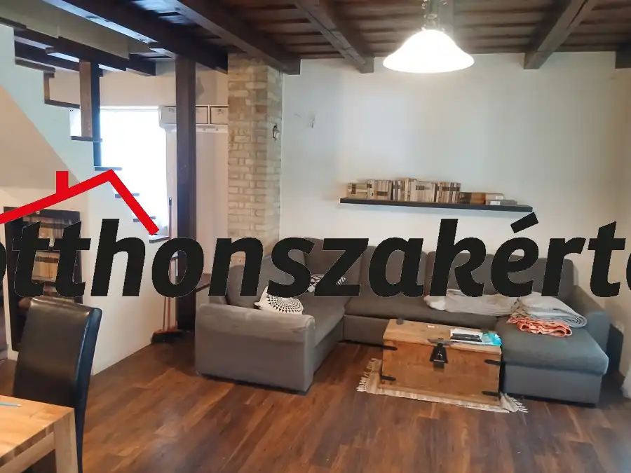 eladó családi ház, Szada
