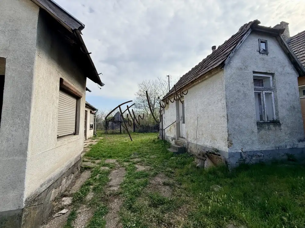 Komárom-Esztergom megye - Szákszend