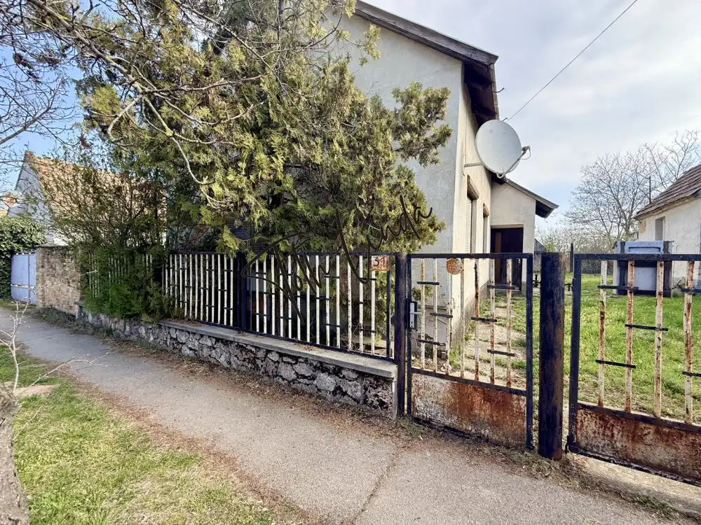 Komárom-Esztergom megye - Szákszend