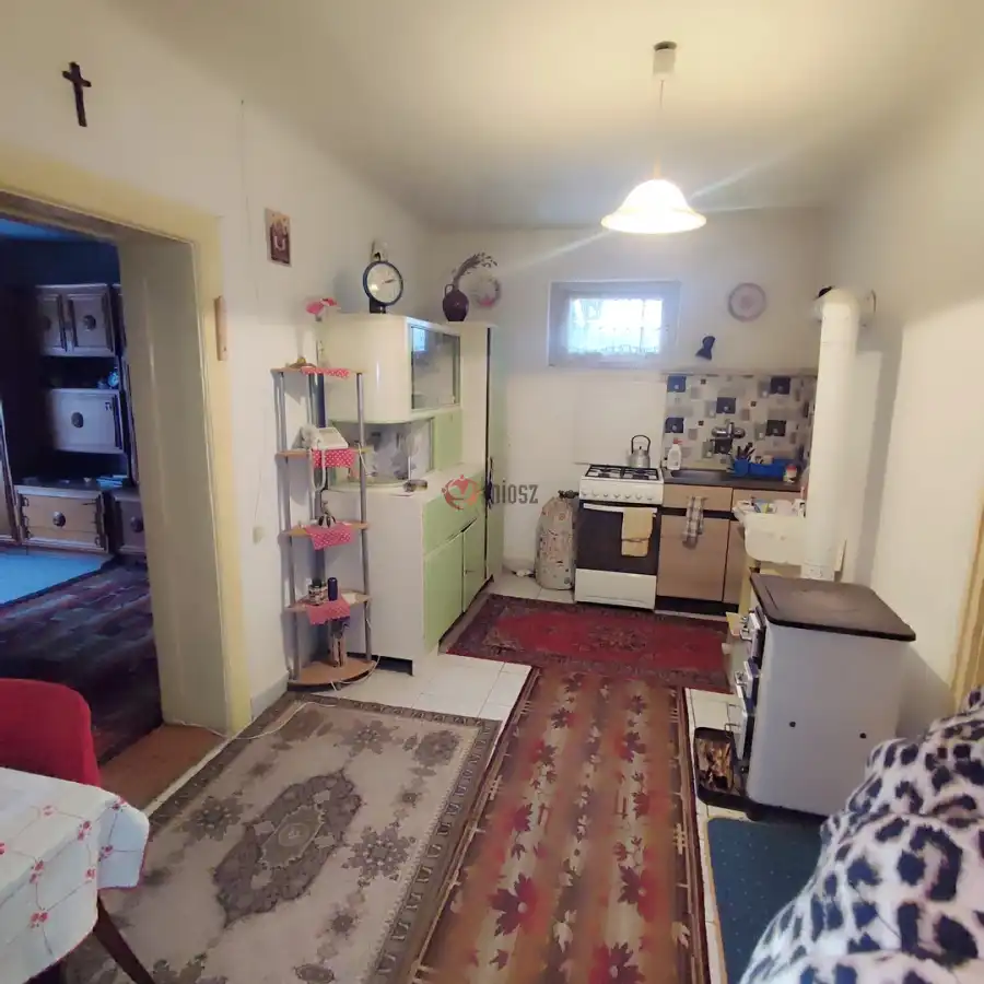 eladó családi ház, Szandaváralja