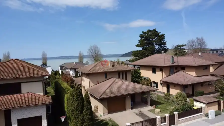 eladó családi ház, Szántód