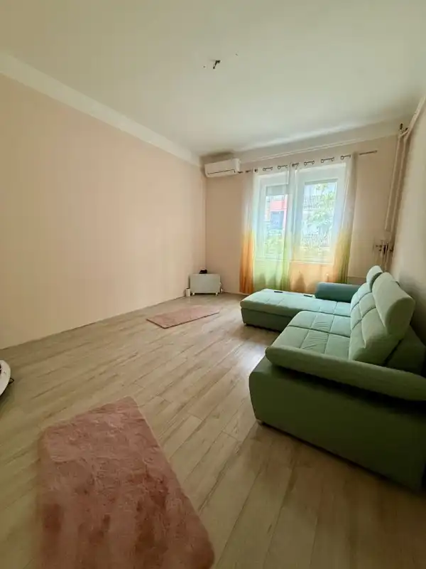 Eladó családi ház, Szeged 5 szoba 160 m² 220 M Ft