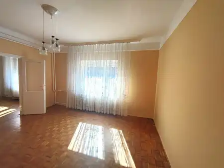 eladó családi ház, Szeged