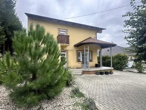 Eladó családi ház, Székesfehérvár 4 szoba 187 m² 150 M Ft