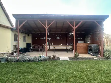 eladó családi ház, Székesfehérvár