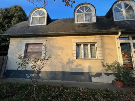 eladó családi ház, Székesfehérvár