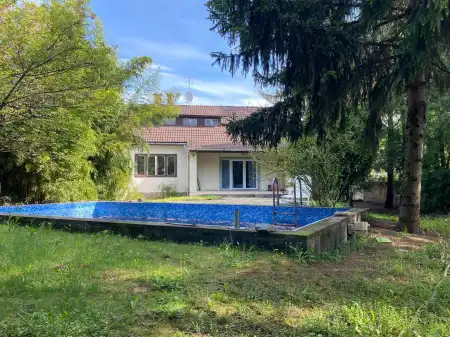 eladó családi ház, Szentendre