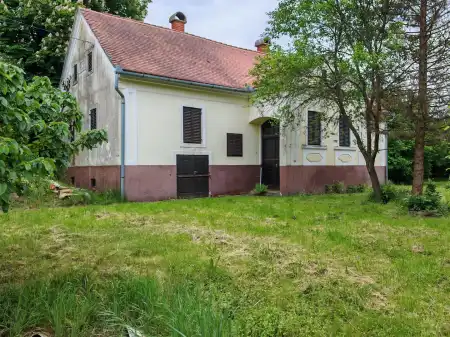 eladó családi ház, Szentgyörgyvölgy