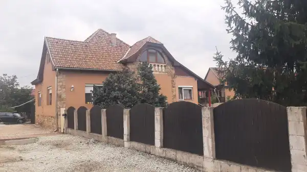 Eladó családi ház, Szerencs 4 szoba 183 m² 39.9 M Ft