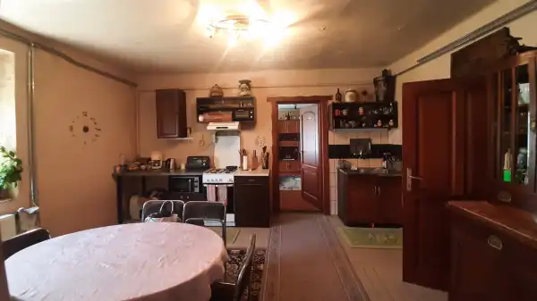 Eladó családi ház, Szerencs 2 szoba 96 m² 27.5 M Ft