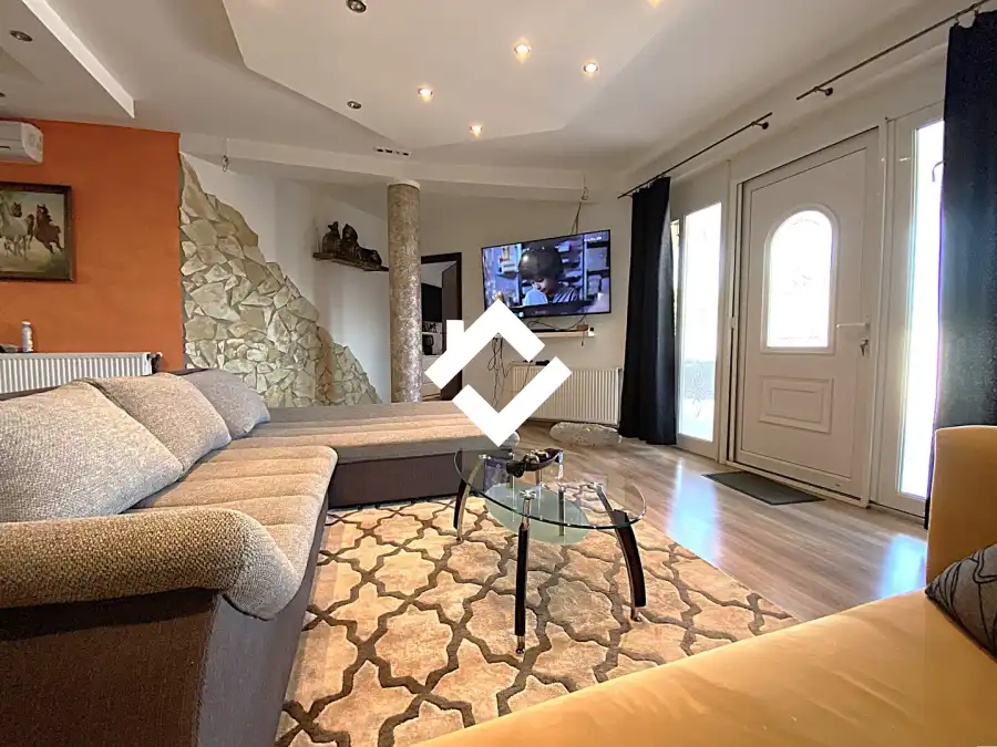 eladó családi ház, Szigetbecse eladó családi ház, Szigetbecse