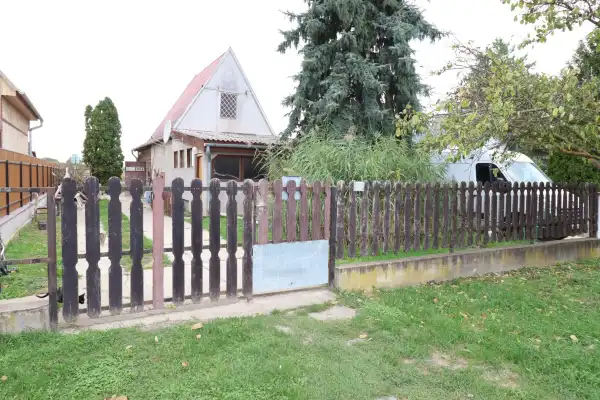 Eladó családi ház, Szigetcsép 1+2 szoba 65 m² 31.9 M Ft
