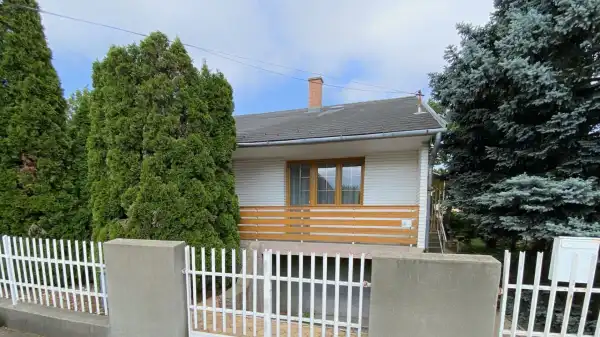 Eladó családi ház, Szigethalom 3 szoba 100 m² 77.9 M Ft