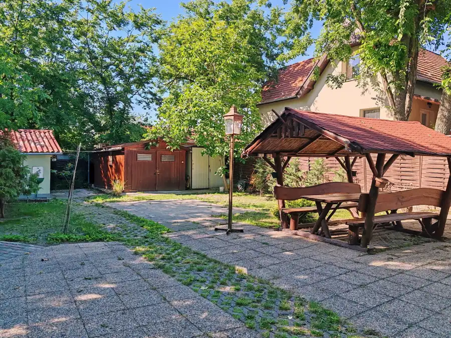 eladó családi ház, Szigethalom