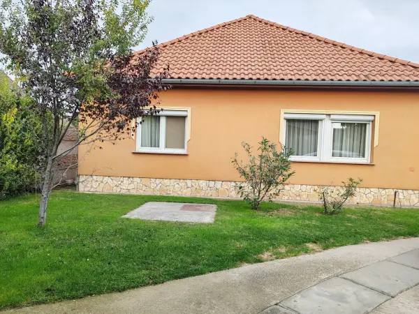 Eladó családi ház, Szigethalom 3 szoba 96 m² 92 M Ft