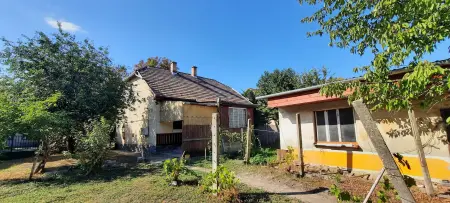 eladó családi ház, Szob
