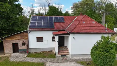 eladó családi ház, Szőce
