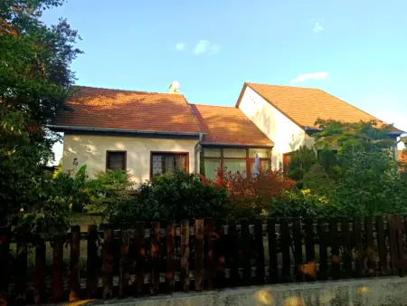 eladó családi ház, Sződliget