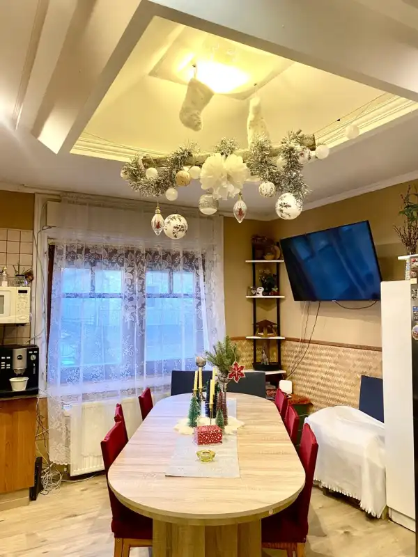 Eladó családi ház, Sződliget 6 szoba 160 m² 89 M Ft