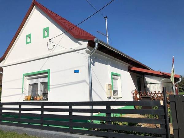 eladó családi ház, Szőkedencs
