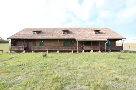 eladó családi ház, Szokolya