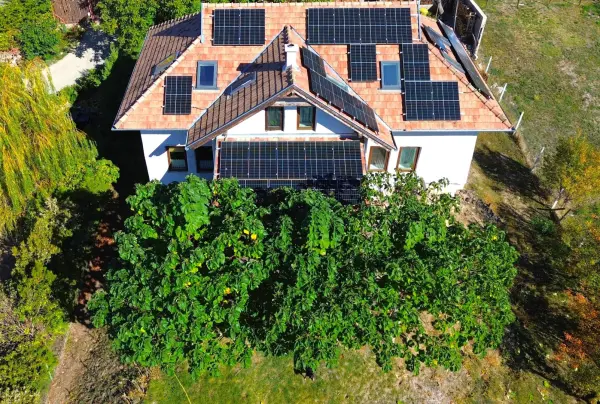 Eladó családi ház, Szokolya 6 szoba 266 m² 129.9 M Ft