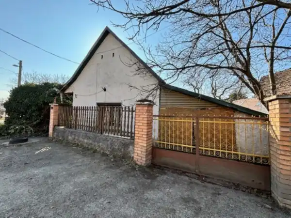 Eladó családi ház, Szokolya 3 szoba 73 m² 34.9 M Ft