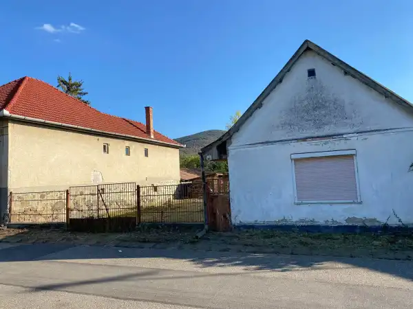 Eladó családi ház, Szurdokpüspöki 2+1 szoba 70 m² 6.8 M Ft