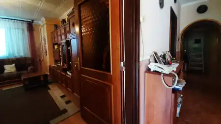 eladó családi ház, Taktaszada