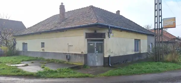 Eladó családi ház, Tállya 3 szoba 102 m² 6.5 M Ft