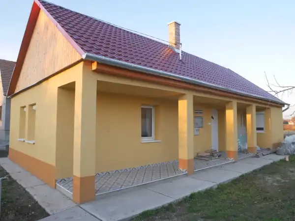 Eladó családi ház, Tápiószentmárton 2 szoba 50 m² 38.5 M Ft