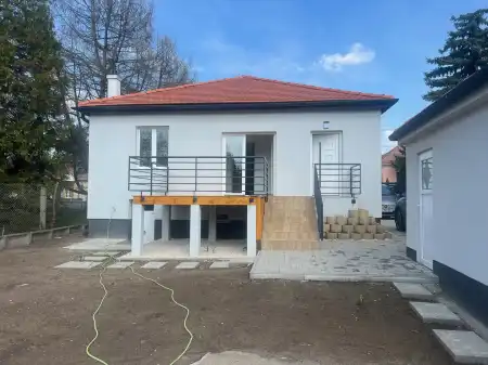 eladó családi ház, Tatabánya