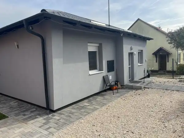 Eladó családi ház, Tatabánya 2 szoba 83 m² 117 M Ft