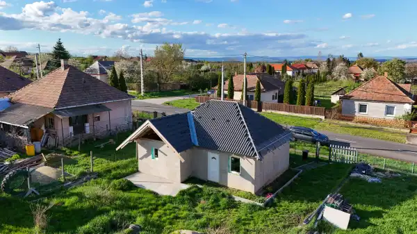 Eladó családi ház, Tereske 2 szoba 46 m² 11.9 M Ft