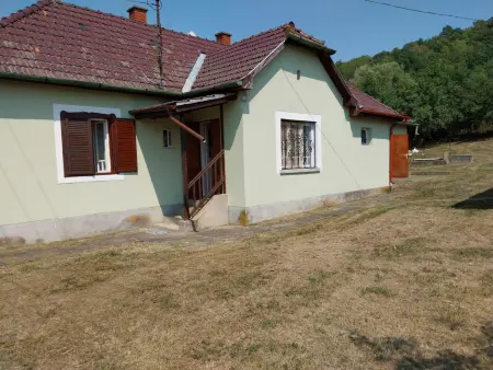 eladó családi ház, Teresztenye