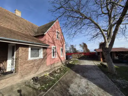 eladó családi ház, Tiszafüred