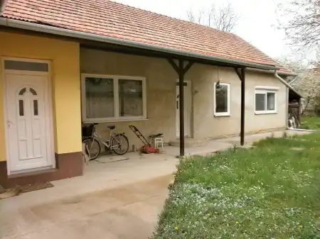 eladó családi ház, Tiszafüred