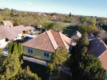eladó családi ház, Tiszanána