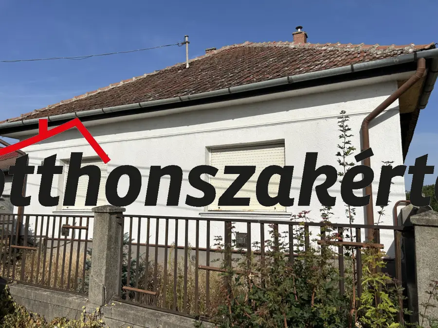 eladó családi ház, Tura
