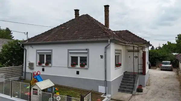 Eladó családi ház, Türje 2 szoba 76 m² 34.9 M Ft