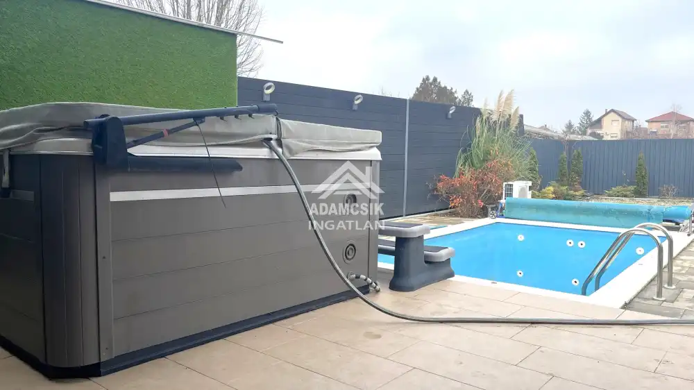 Pest megye - Újhartyán