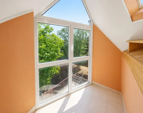 Eladó családi ház, Vác 5 szoba 280 m² 89 M Ft