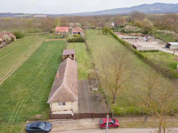 Eladó családi ház, Vámosmikola 3 szoba 80 m² 71.9 M Ft