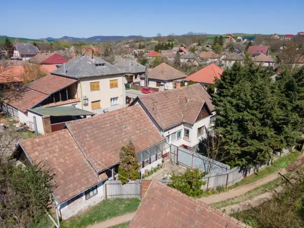 Eladó családi ház, Vanyarc 4 szoba 133 m² 21.9 M Ft