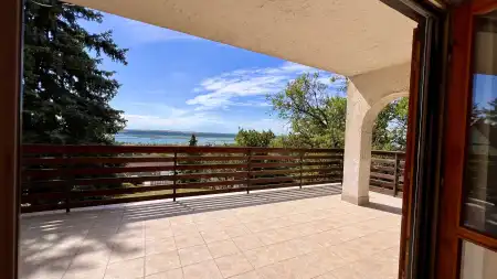 eladó családi ház, Velence