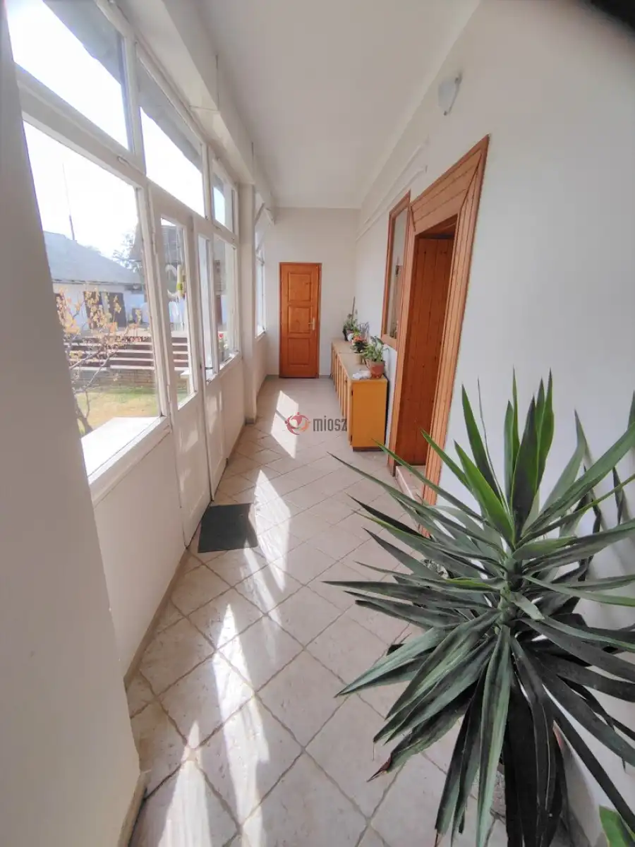 eladó családi ház, Véménd